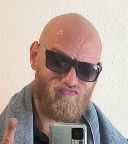 MIKOŁAJCZYK KAMIL