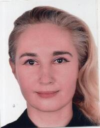 KARMAZA KAROLINA